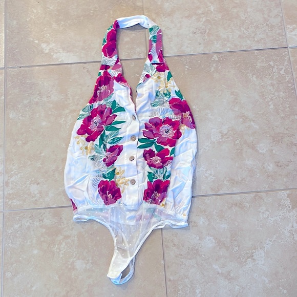 🎈HP🎈 Free People intimately Sz M floral blouse offshore halter open back - Picture 3 of 13